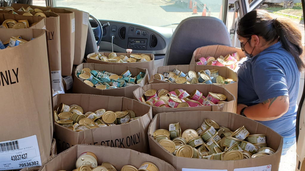 Filling the Gap for Families & Pets in Need